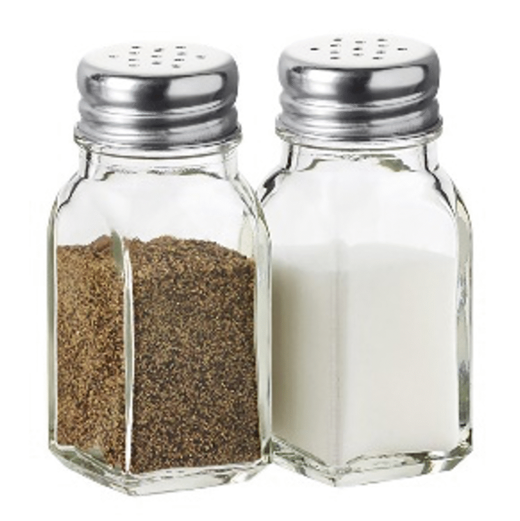 Salt_and_Pepper_Set_for_homeware_kit